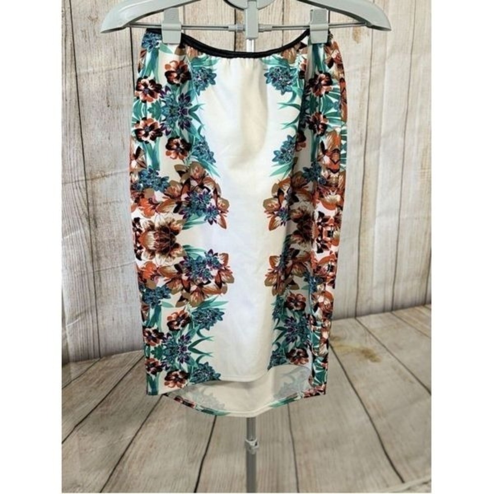 bisoubisou Floral Skirt, Women, Medium Y2K Elastic Waist 90s style vintage